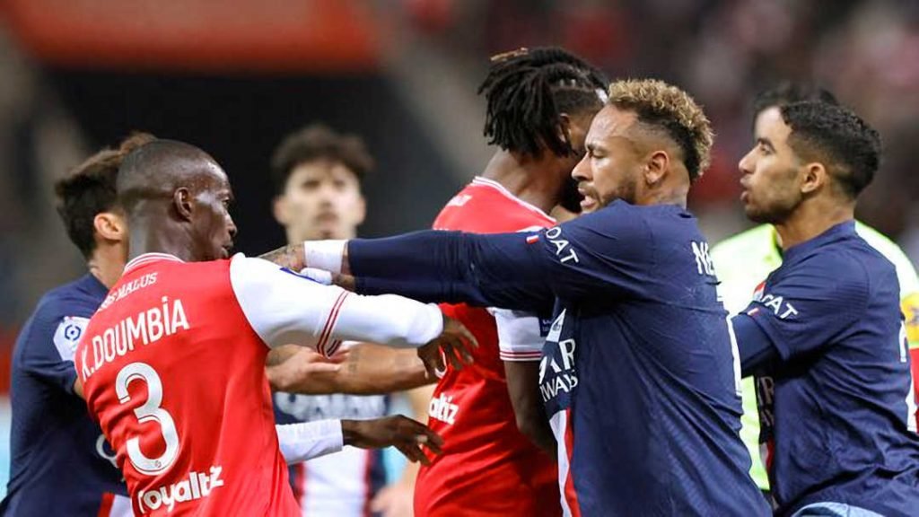 academicien jmg KamouryDoumbia et Naymar match PSG vs Stade de Reims