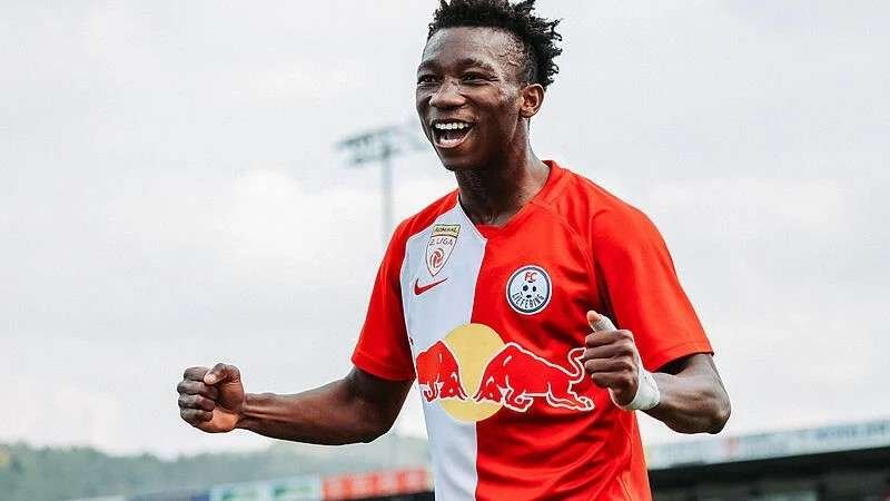 Nene Dorgeles academiciens jmg de Bamako au Mali avec RedBull de salzburg