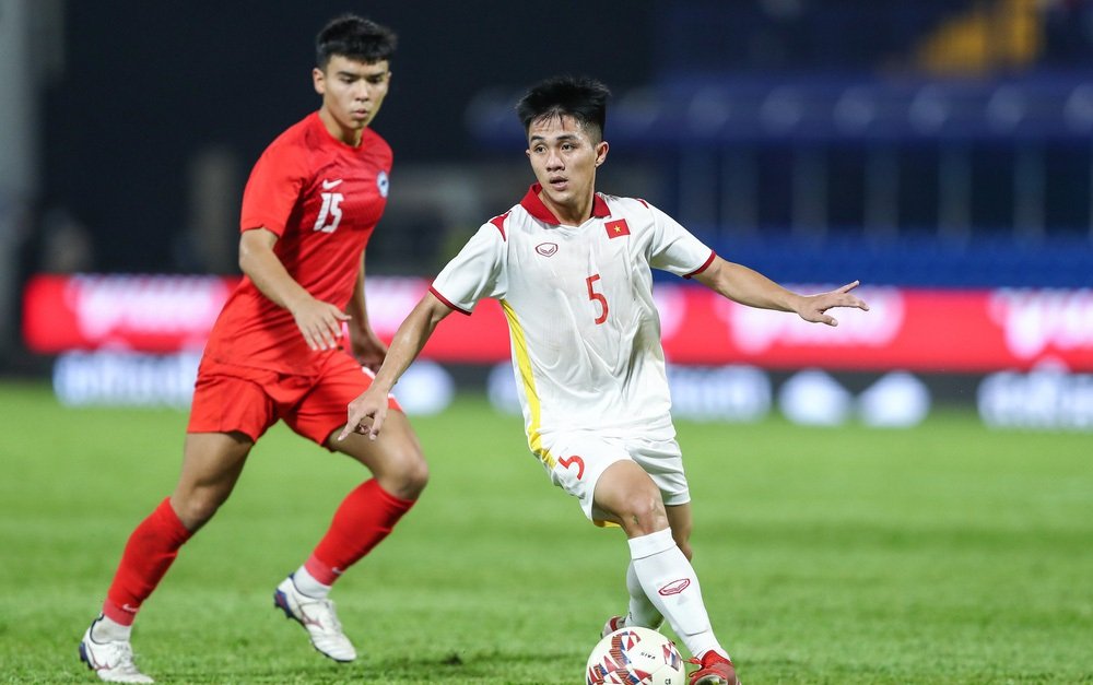 hanh Khoi Nguyen academie jmg vietnam Ho Chi Minh City FC